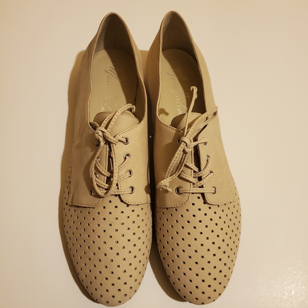Marc Fisher Shoes